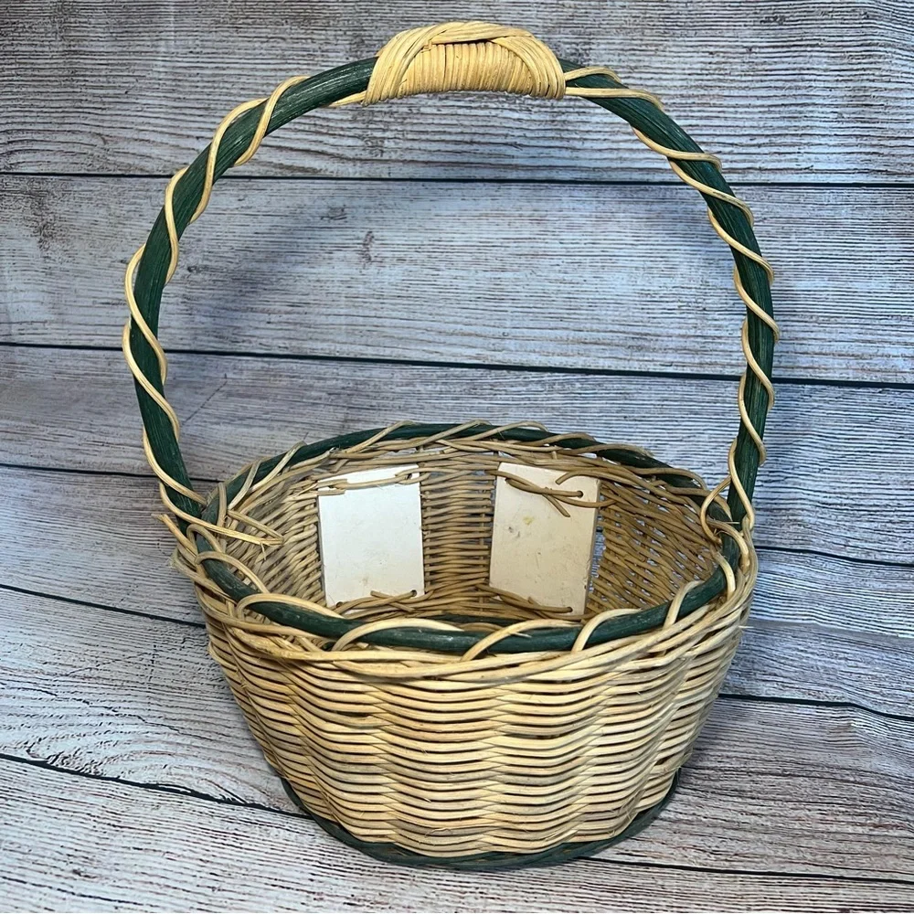 Vintage Large Oval Wicker Basket‎ Ceramic Moose & Cabin Tile Decorations Cottage